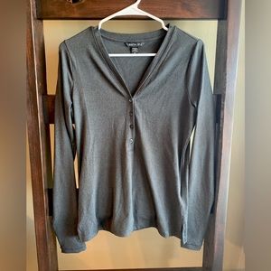 Athleta Women’s Uptempo Ribbed Henley LS Top